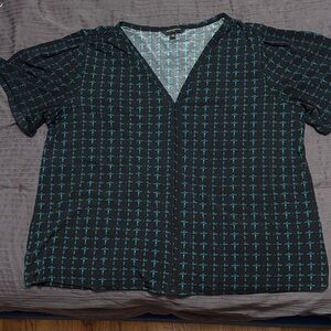 Banana Republic V-Neck Blouse Size XL EUC